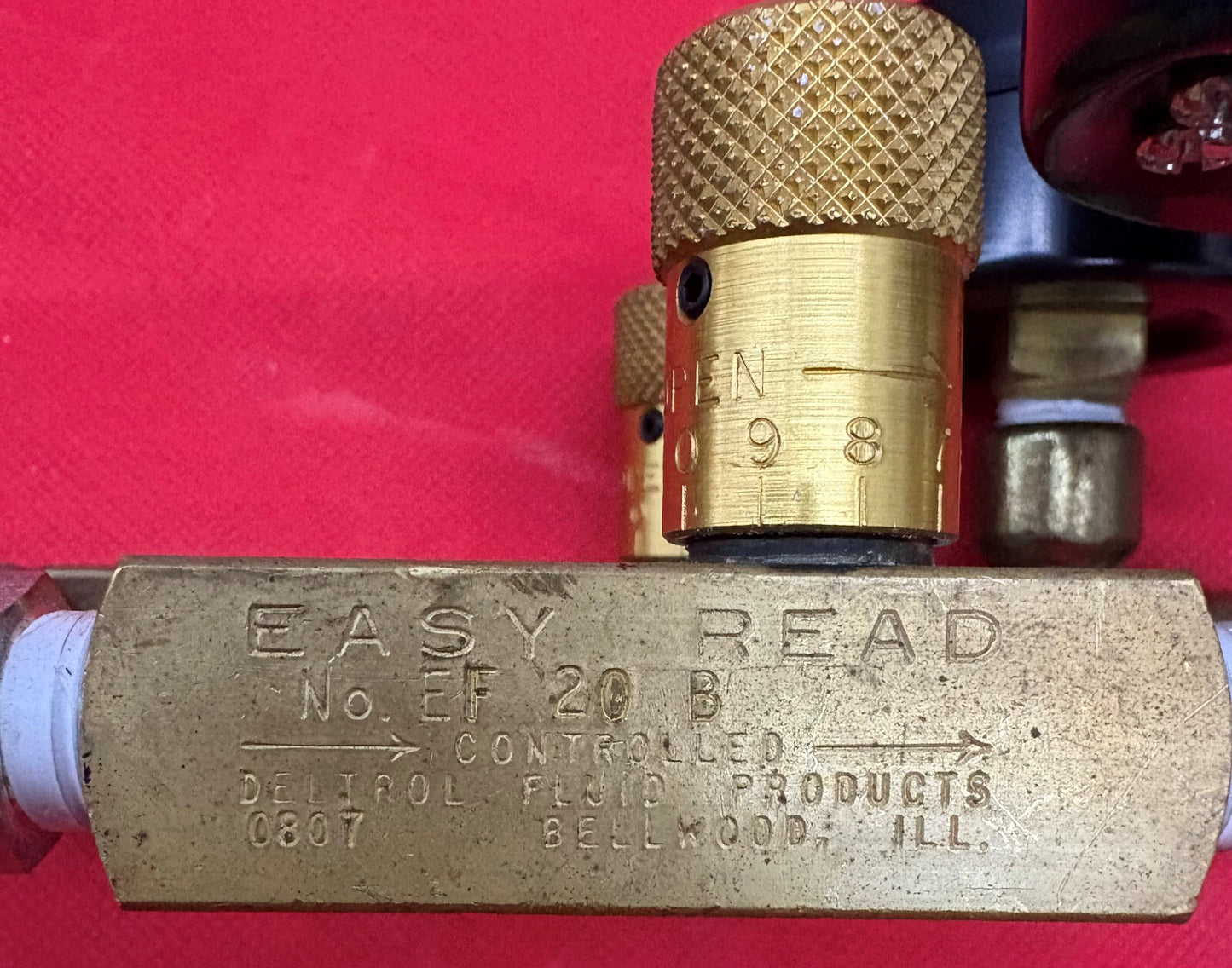 DELTROL FLUID EF20B EF 20 B EASY READ FLOW CONTROL VALVE 0807 W/ PSI GAUGES