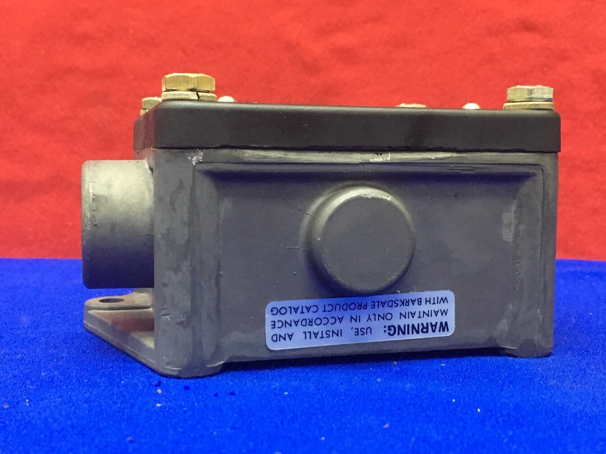 TRANSAMERICA DELAVAL BARKSDALE CONTROLS P1X-K600SS-V PRESSURE SWITCH