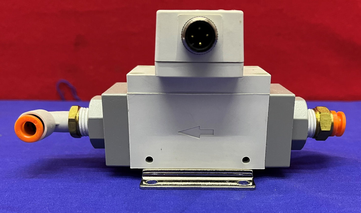 SMC Digital Flow Switch PFA750-N02-27 12-24VDC