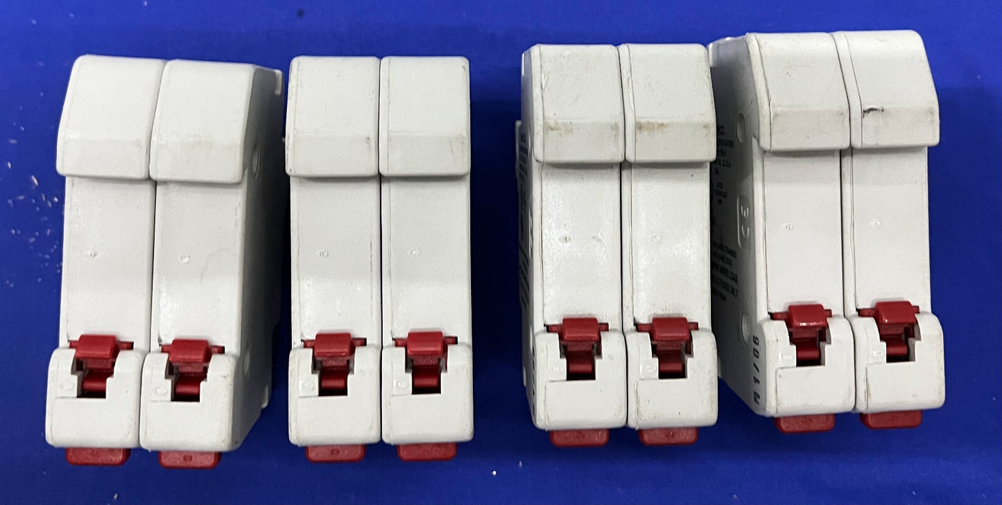 BUSSMANN ® CHCC2D1 / シリーズ CHCC、2 極ヒューズ ホルダー 600V 30 アンペア - 1 ロット数量 4