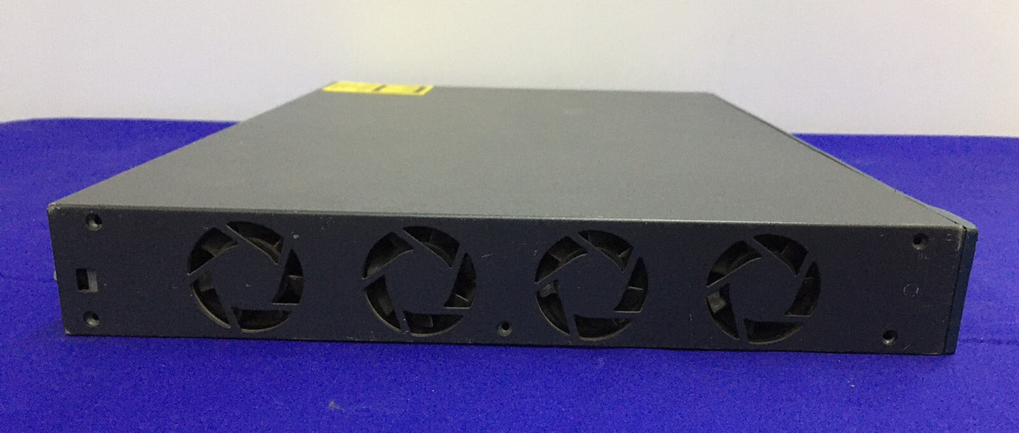 CISCO SYSTEMS 3500 SERIES XL SN FAB0536V17D 24 PORT ETHERNET ROUTER 48 VDC & 12