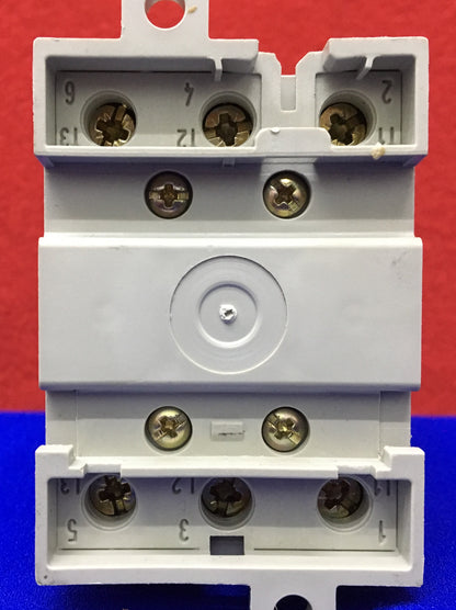 SPRECHER+SCHUH / BRETER LE7-32-1753 INTERRUPTOR DE CARGA