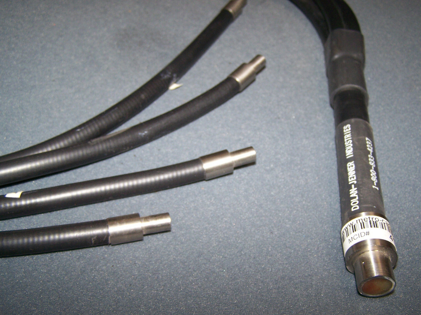 GUIDE DE LUMIÈRE À FIBRE OPTIQUE À QUATRE PATTES DOLAN-JENNER IND. 48" DE LONG