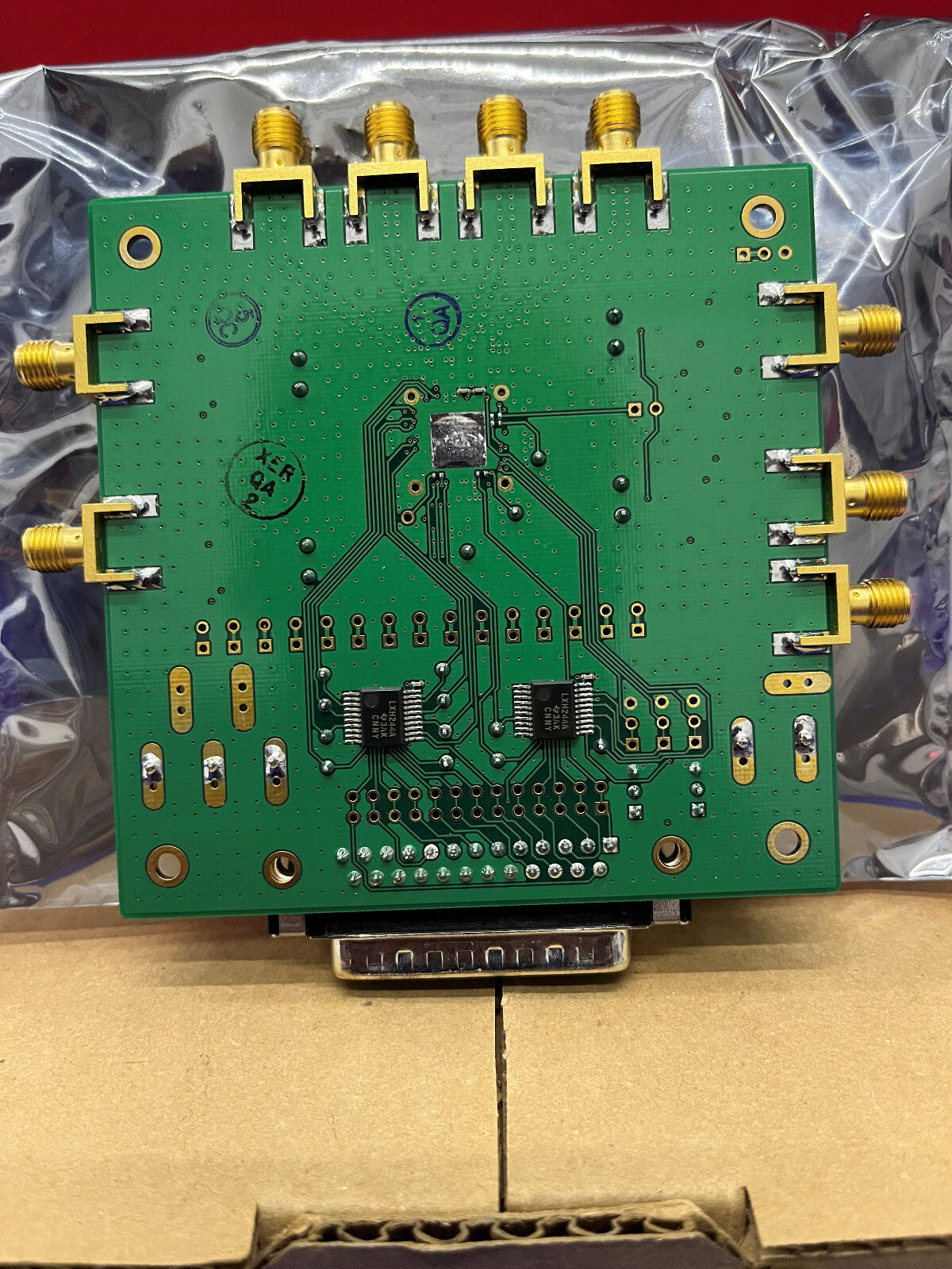 Kit di valutazione degli strumenti di sviluppo Maxim MAX2829EVKit