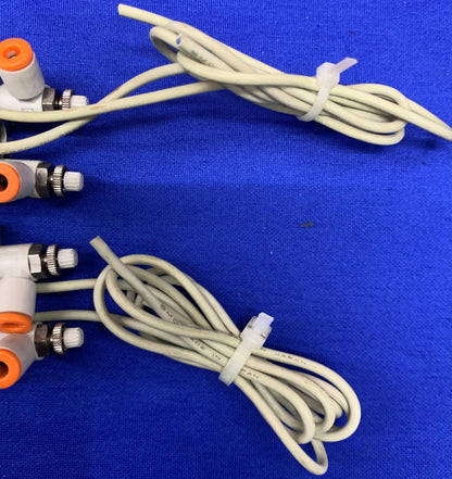 2er-Set SMC MXH10-25 Kompakt-Schiebetische mit SMC D-F9N-Sensor