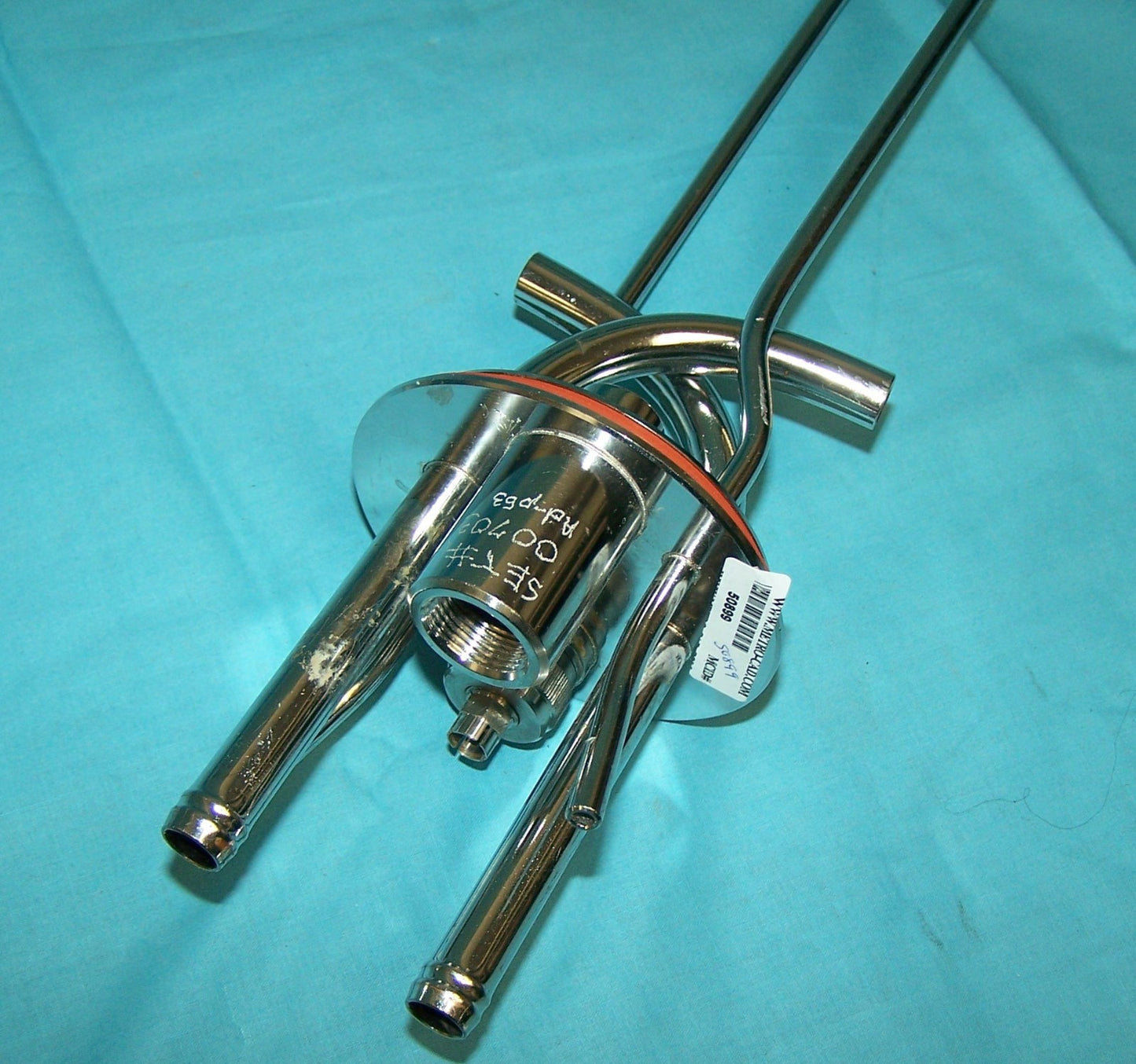 BIO REACTOR CENTER STEM STAINLESS STEEL4mm INSIDE DIAMETER6 PORT