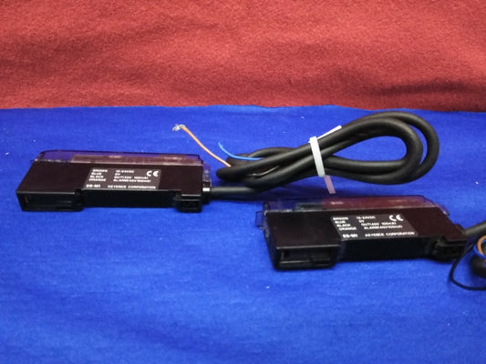 1 LOT QTY OF 2 - KEYENCE ES-M1  PROXIMITY SWITCH AMPLIFIER 4149350 & 5149995