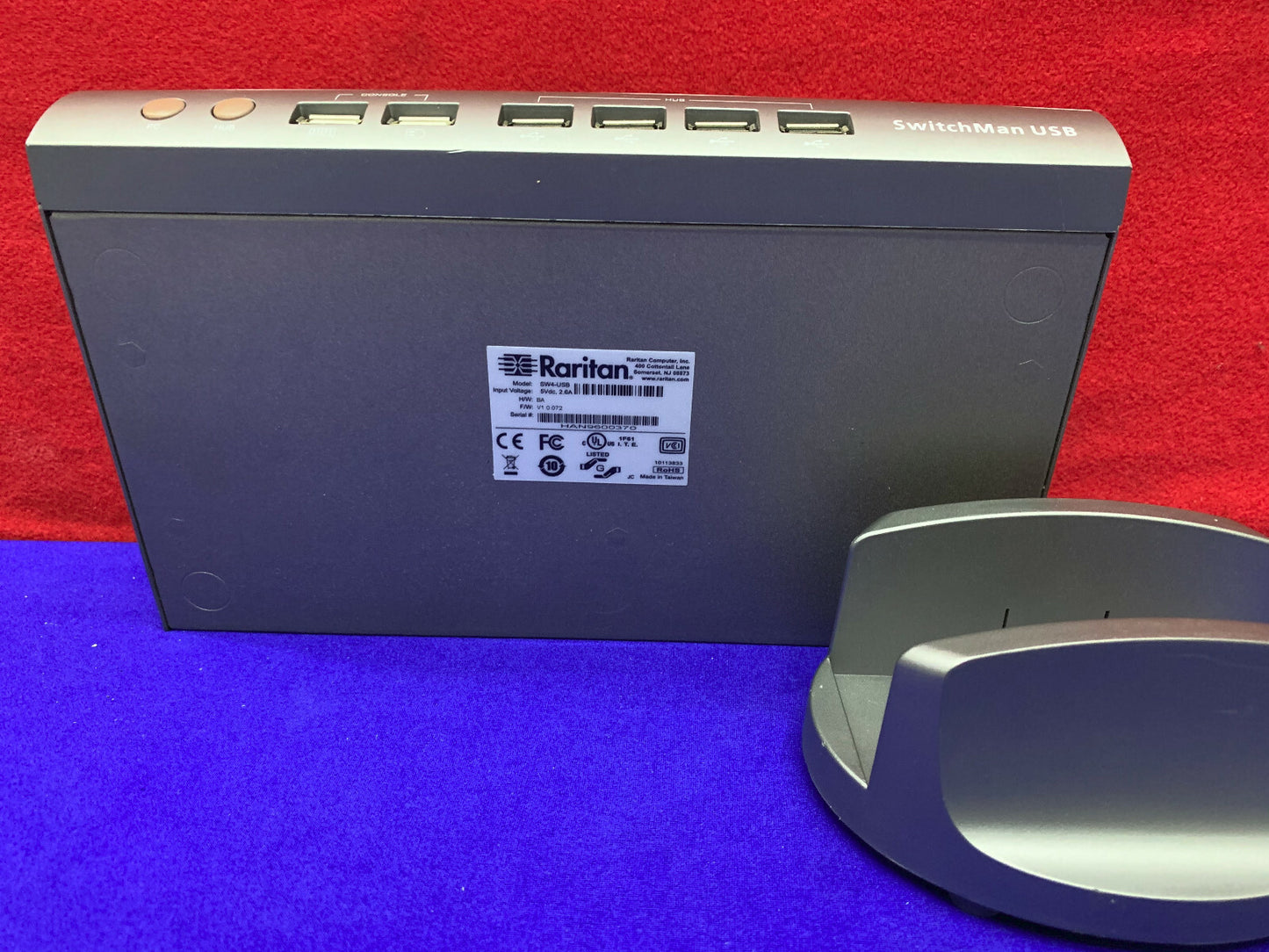 INTERRUPTOR USB SW4-USB PARA COMPUTADORA RARITAN SWITCHMAN