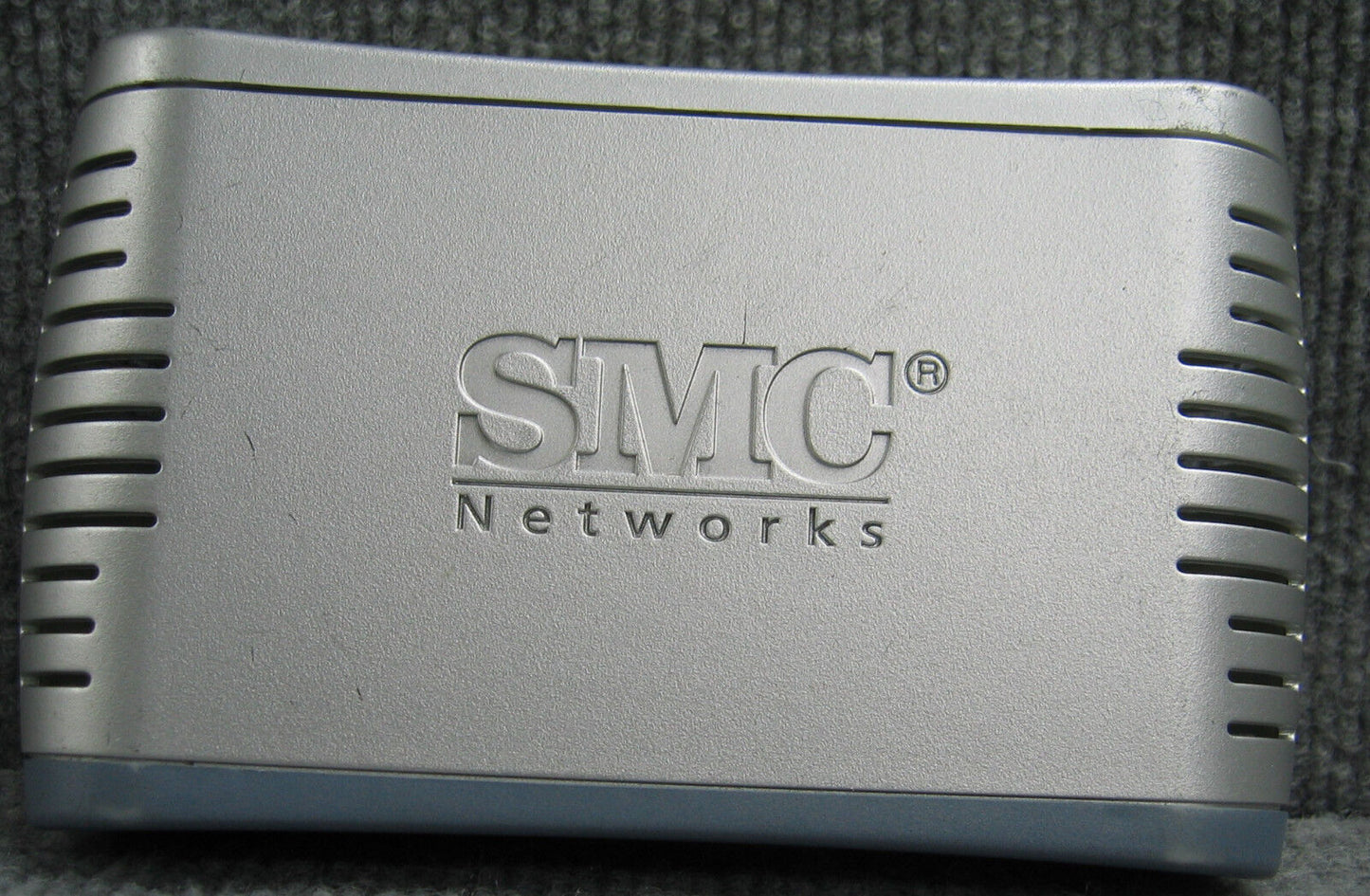 SMC NETWORKS SMCGS5 LNA 5-PORT-ETHERNET-DESKTOP-NETZWERK-SWITCH