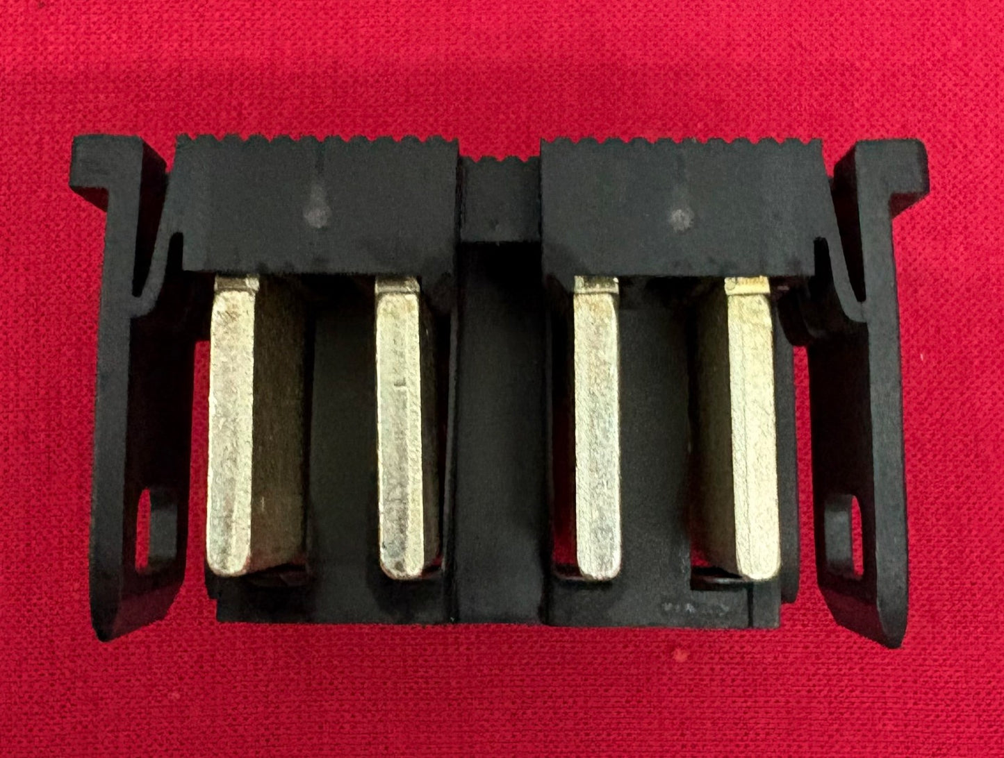 Allen Bradley AB KINETIX 5700 DC BUS LINK KIT 55mm 2198-BARCON-55DC200 SER. A