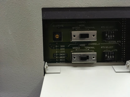 NEC IE-78310A IN-SCHALT-EMULATOR 8/16-BIT SINGLE-CHIP CMOS-MIKROCOMPUTERTEILE 