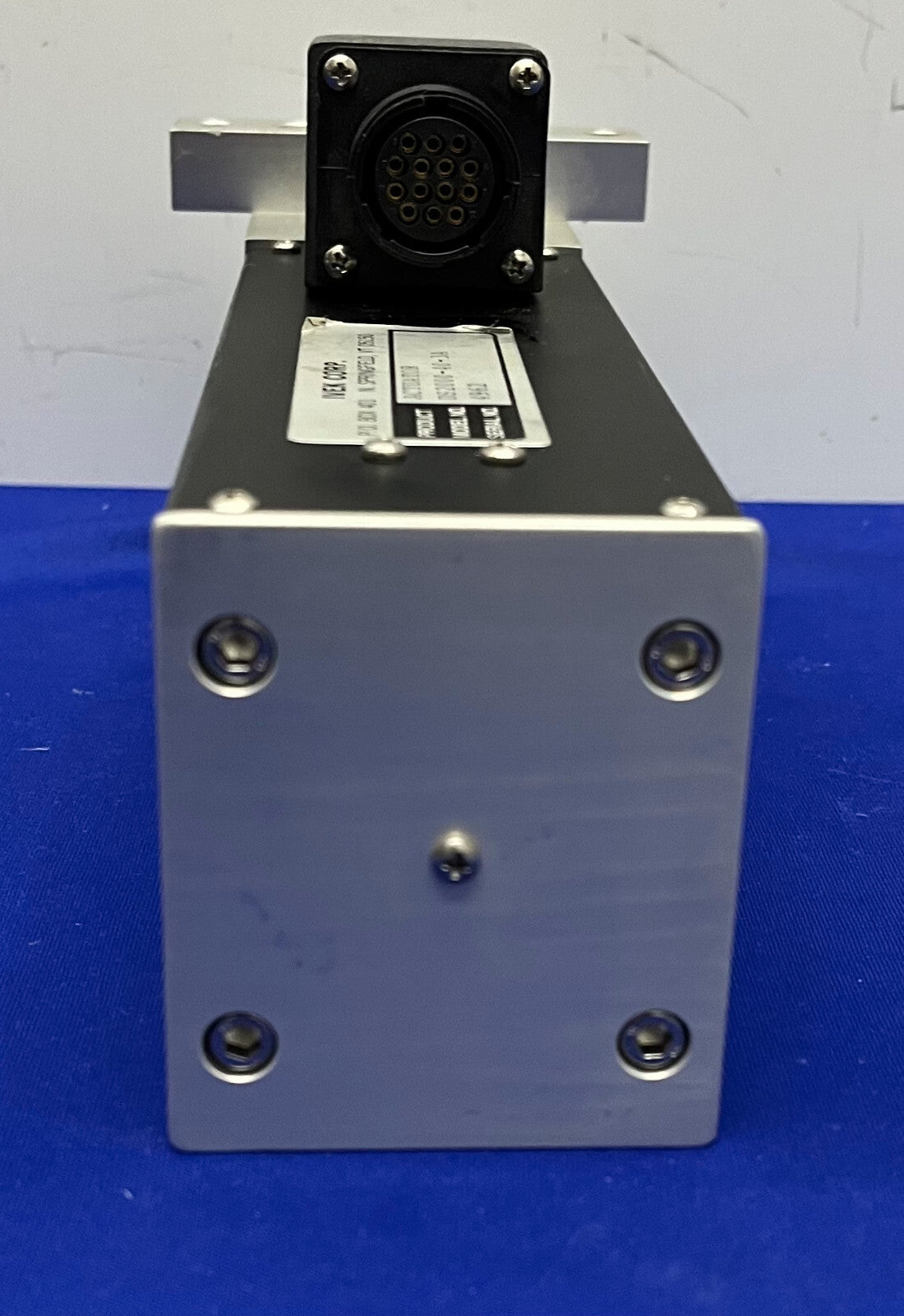 IVEK DS2000-40-3A LINEAR ACTUATOR 3AMP MICRO PUMP -  FOR PARTS/REPAIR