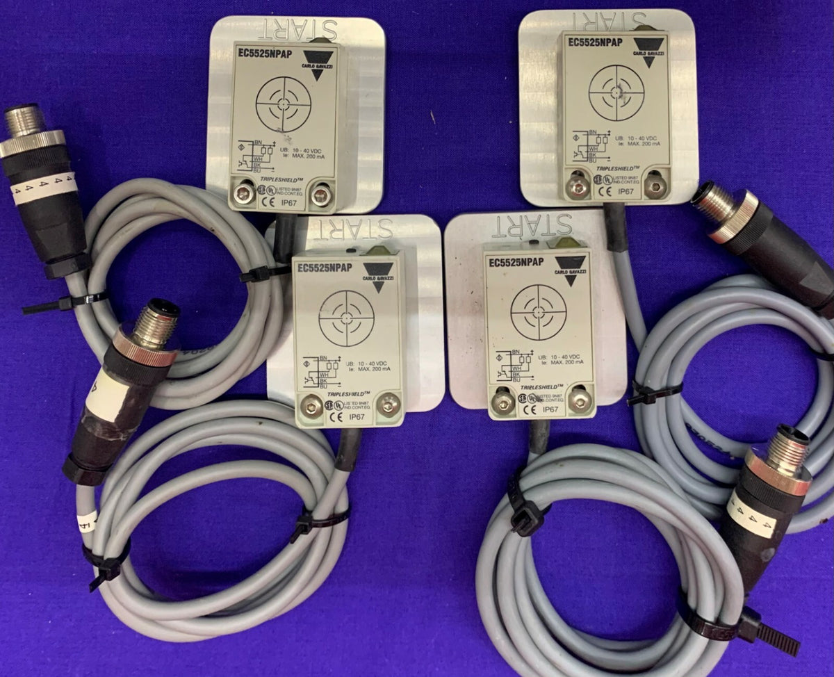 QTY 4 - Carlo Gavazzi EC5525NPAP capacitieve nabijheidssensoren 