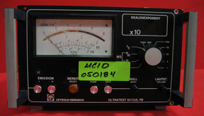 LEYBOLD-HERAEUS ULTRATEST FB HELIUM GAS LEAK DETECTOR REMOTE MONITOR ONLY