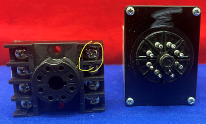 Absolute Process Instruments API 4001GL Relais 8-poliger Loop-Tracker