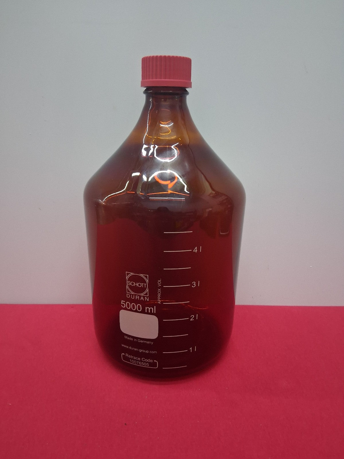 Schott Duran 5000ml (5L) Amber Glass Media Bottle. Duran GL45 Red Cap Ring