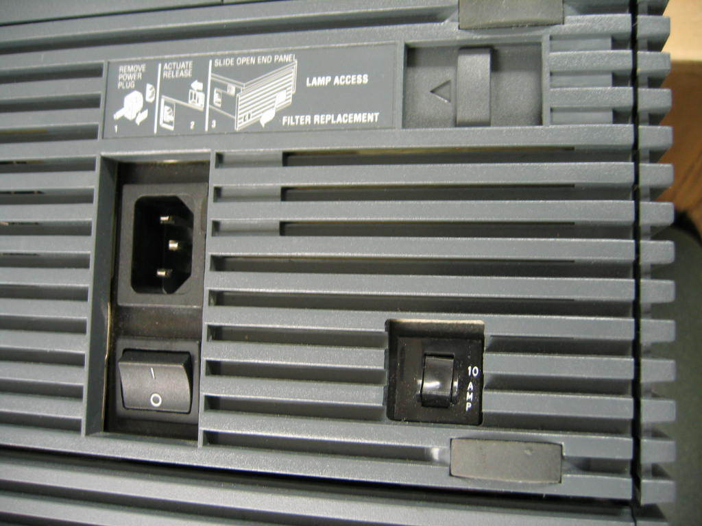 PROJECTEUR DE BUREAU PROXIMA 9100 