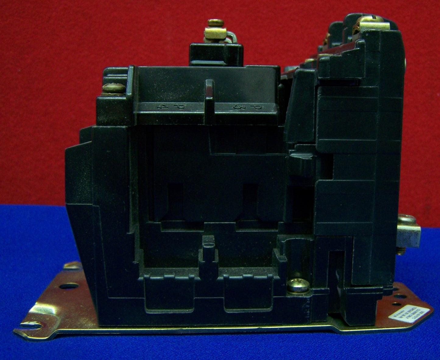 ALLEN BRADLEY AB 500L-BOH92 SERIES B,30 AMP CONT. RATING AC CONTACTOR