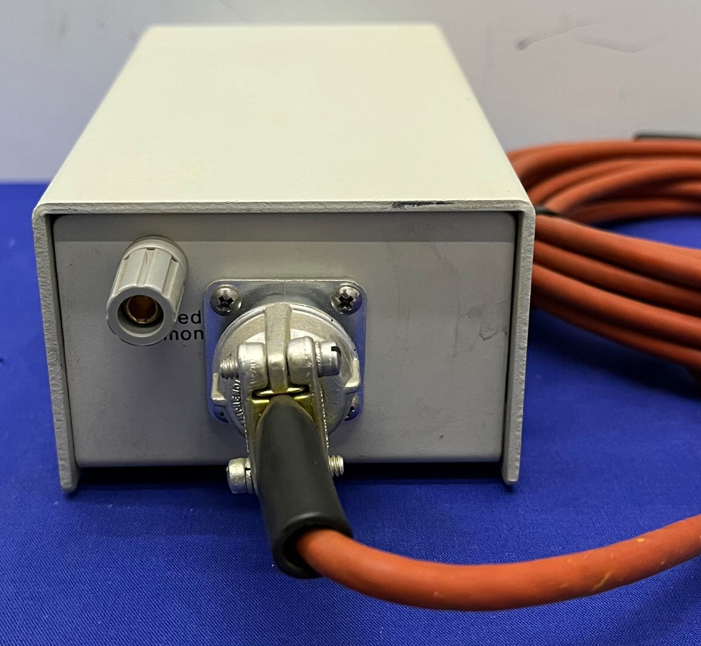 PREAMPLIFICATORE ISOLATO GOULD INSTRUMENTS 18-5407-58 CON PROTETTORE DEFIB 11-G5407-59