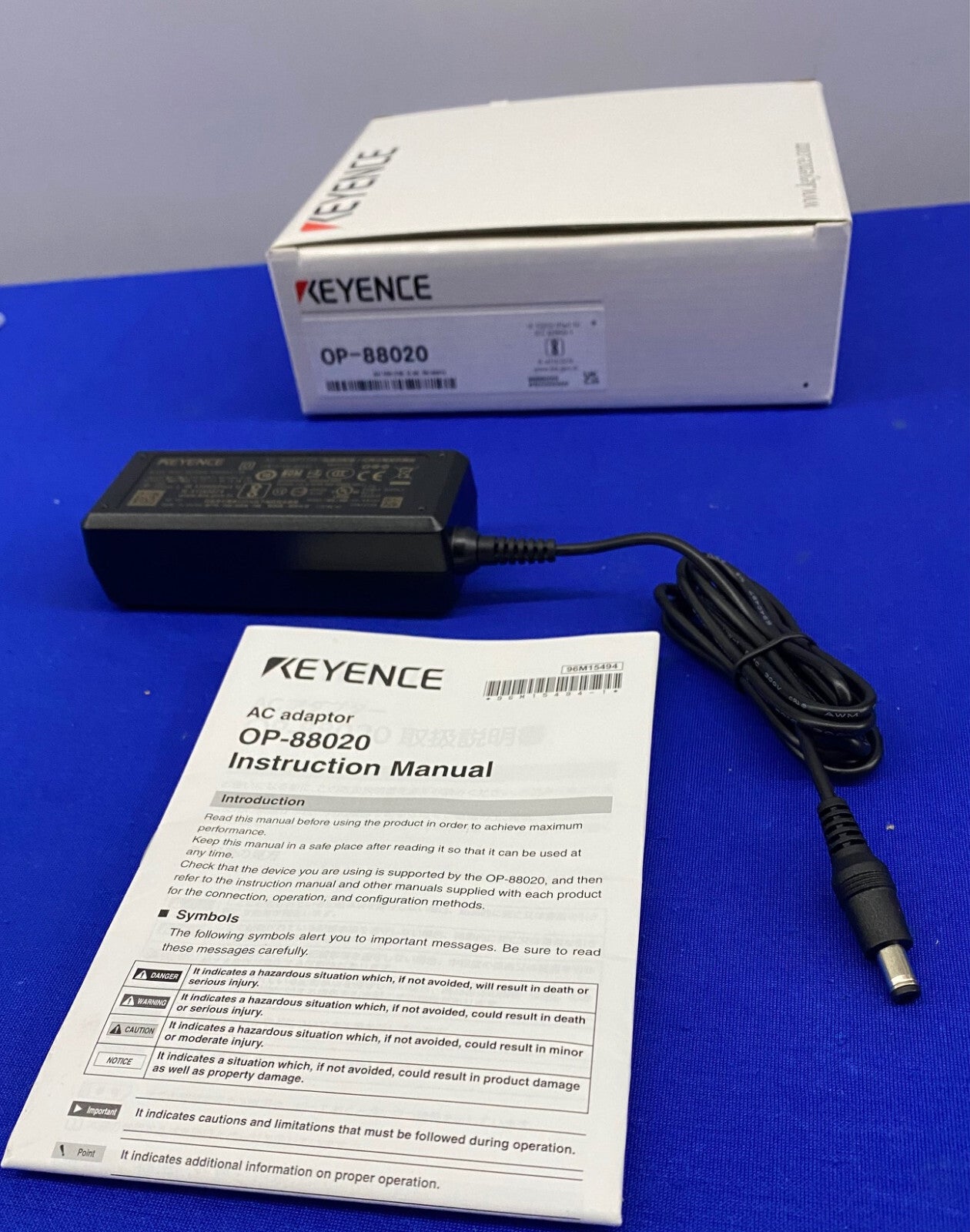 KEYENCE OP-88020 AC ADAPTOR POWER SUPPLY & OP-99022 AC CABLE