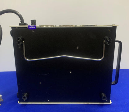 DNI NEVADA MEDTESTER 5000, GEBROKEN VOORSCHERM GETEST OM ALLEEN OP TE STARTEN