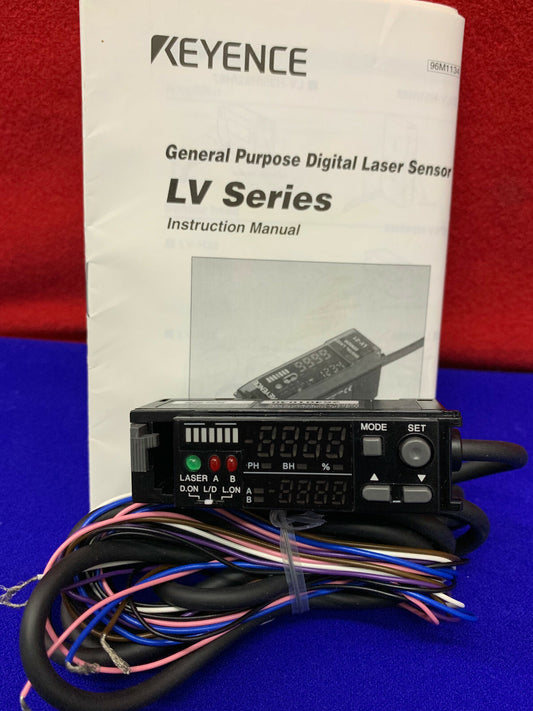 AMPLIFICATEUR/CAPTEUR LASER NUMÉRIQUE KEYENCE SÉRIE LV-21AP / LV