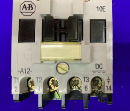 CONTATTORE Allen-Bradley / Allen Bradley / AB 100-A12NZ*3 SER B