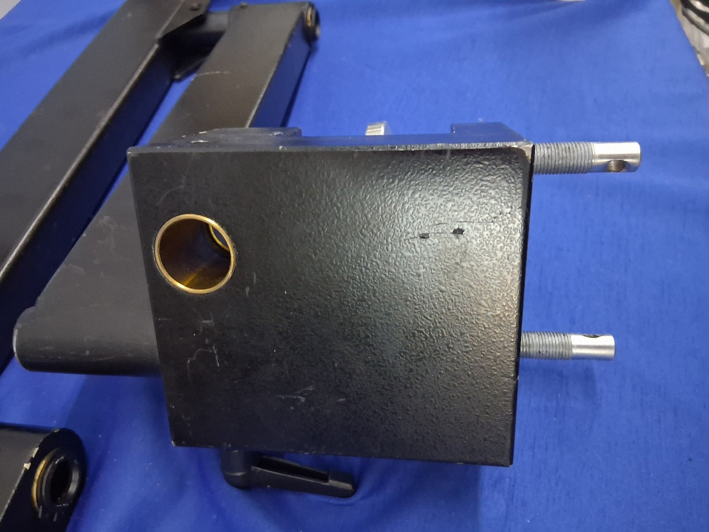 STEREO MICROSCOPE ARTICULATING ARM WITH STANDARD TABLE CLAMP MOUNT FLEX ARM