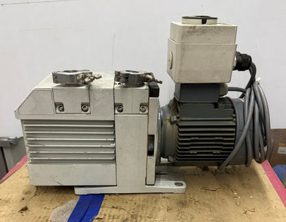 LEYBOLD / TRIVAC D8B TWO STAGE OIL SEALEDROTARY VANE VACUUM PUMP PARTS/REPAIR