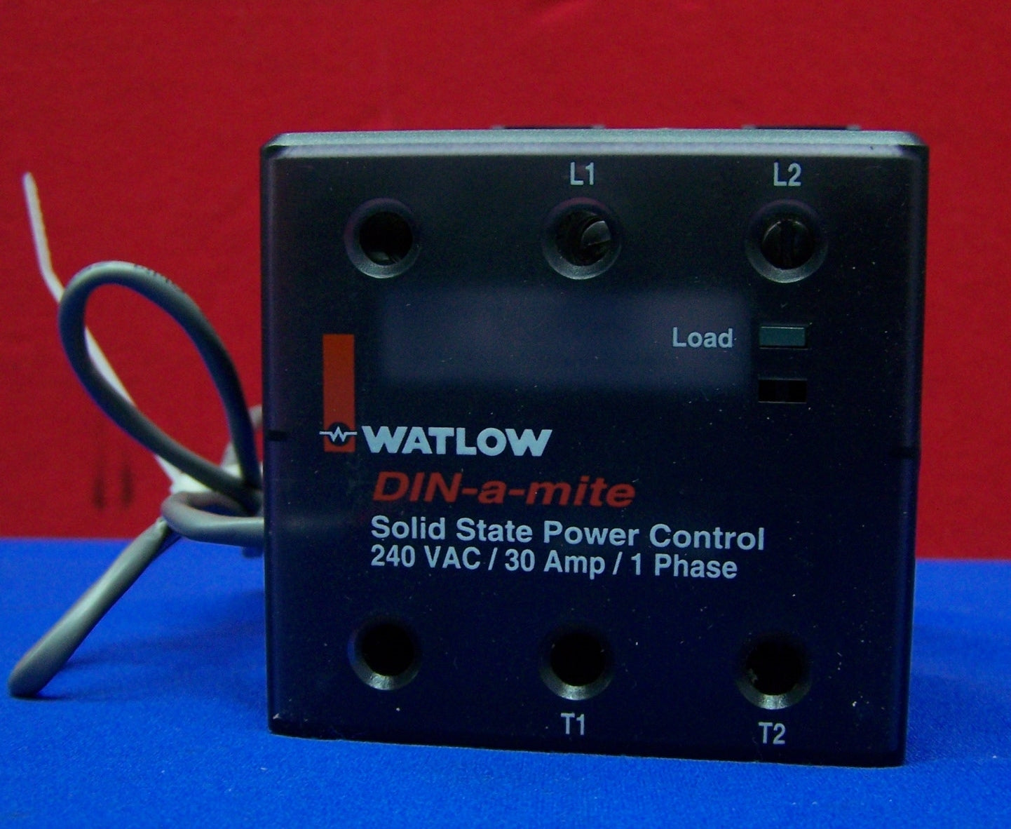 CONTRÔLEUR DE PUISSANCE À SEMI-CONDUCTEURS WATLOW LOYOLA DIN-A-MITE 240 VCA 30 A 1 PH