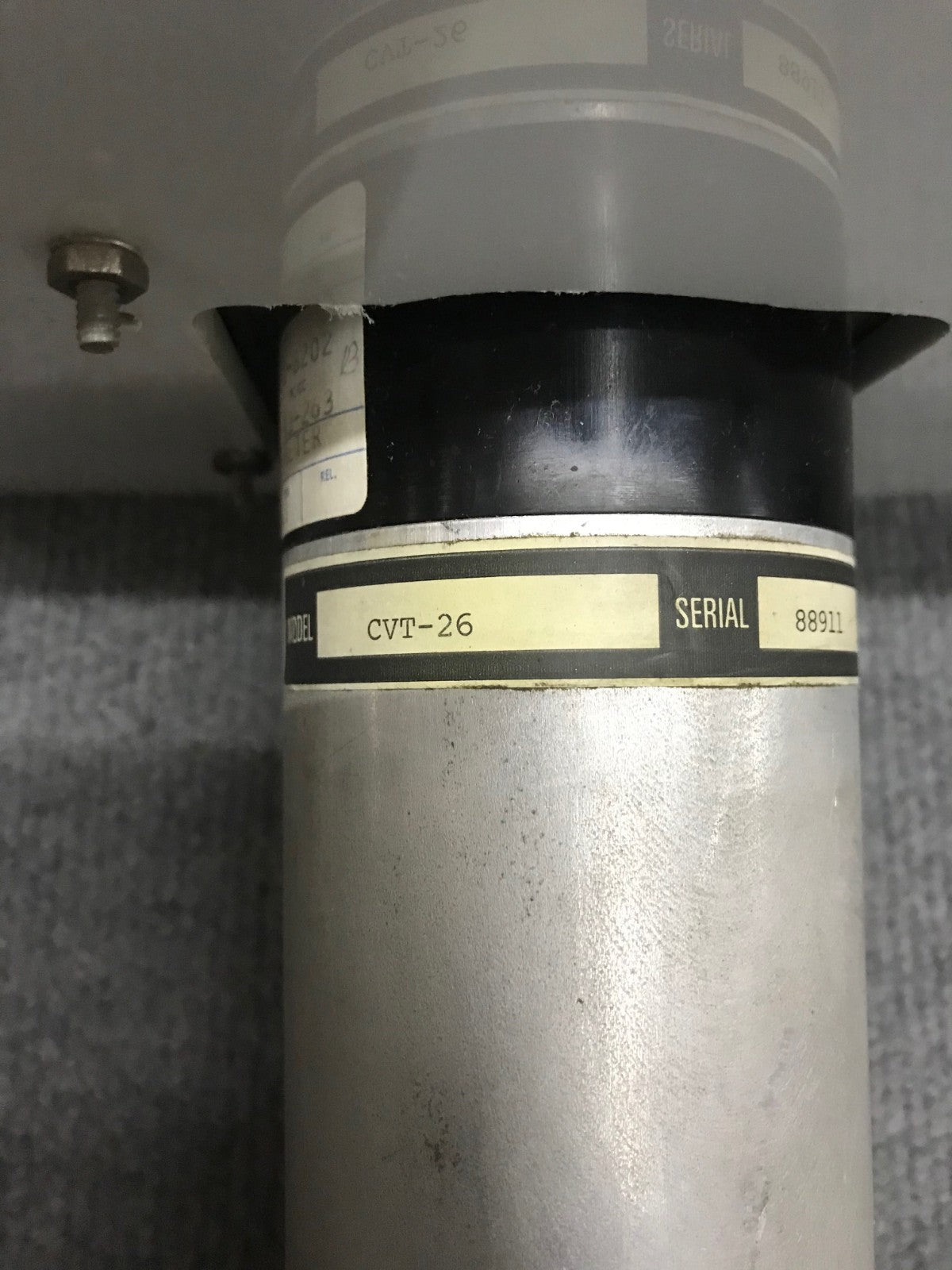 QTY 1- MAGNEHELIC GAUGE 2004C & QTY 1- HASTINGS VACUUM GAUGE DV-6 GAUGE TUBE