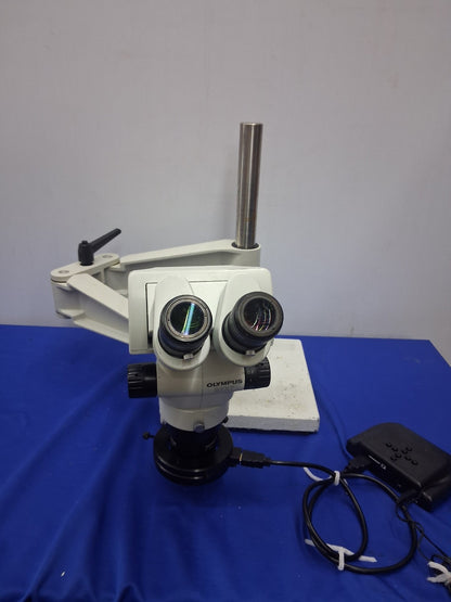 OLYMPUS SZX7 8-56 X SZX-TB1 TILTING ERGONOMIC BINOCULAR MICROSCOPE DF PL 0.75X-4