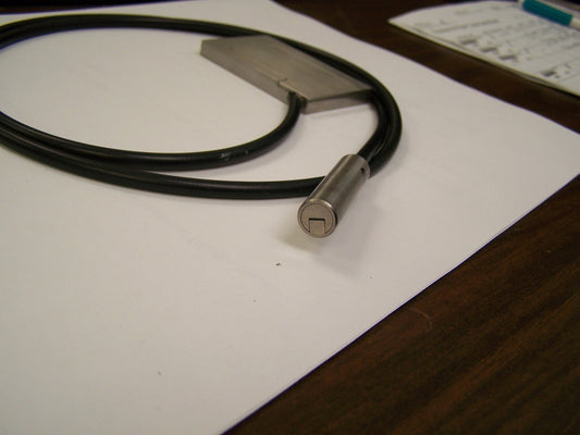 光ファイバーライトケーブル 65mm x 38mm x 6.9mm 厚 SS 再接続 8チャンネルライト