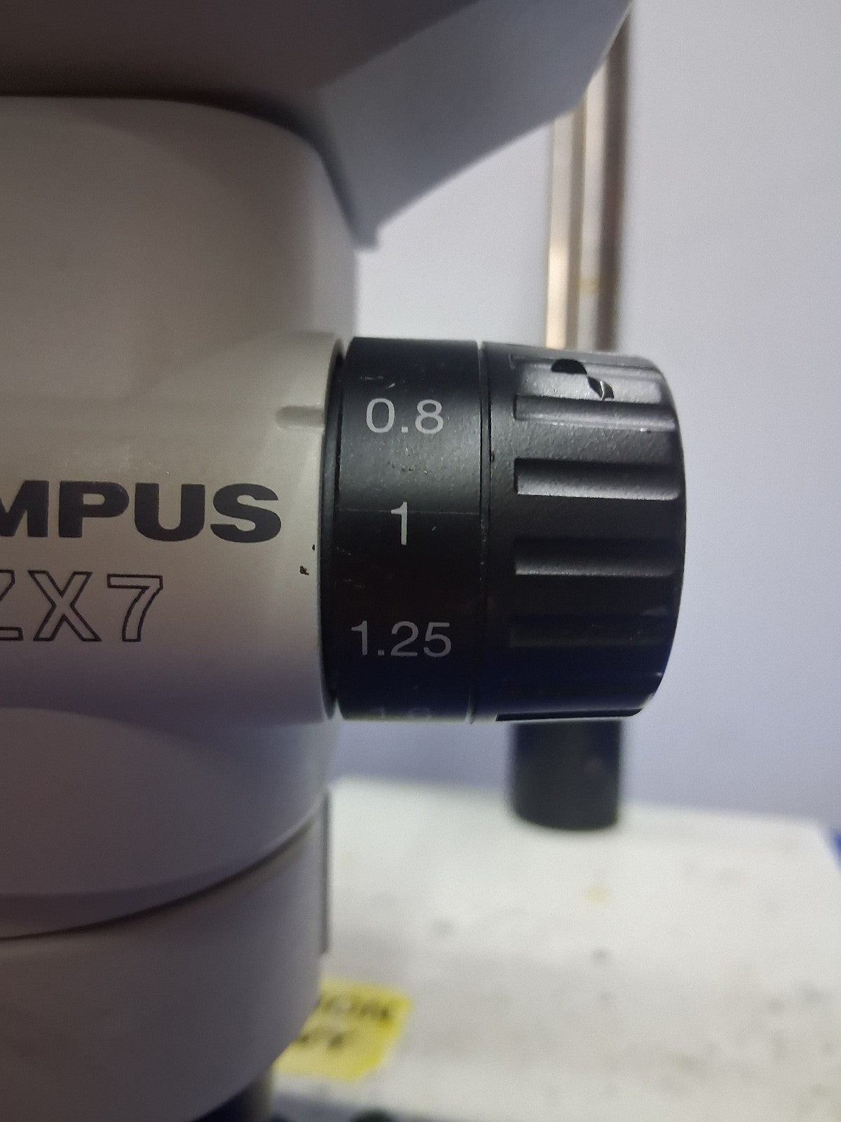 OLYMPUS SZX7 8-56 X SZX-TB1 TILTING ERGONOMIC BINOCULAR MICROSCOPE DF PL 0.75X-4