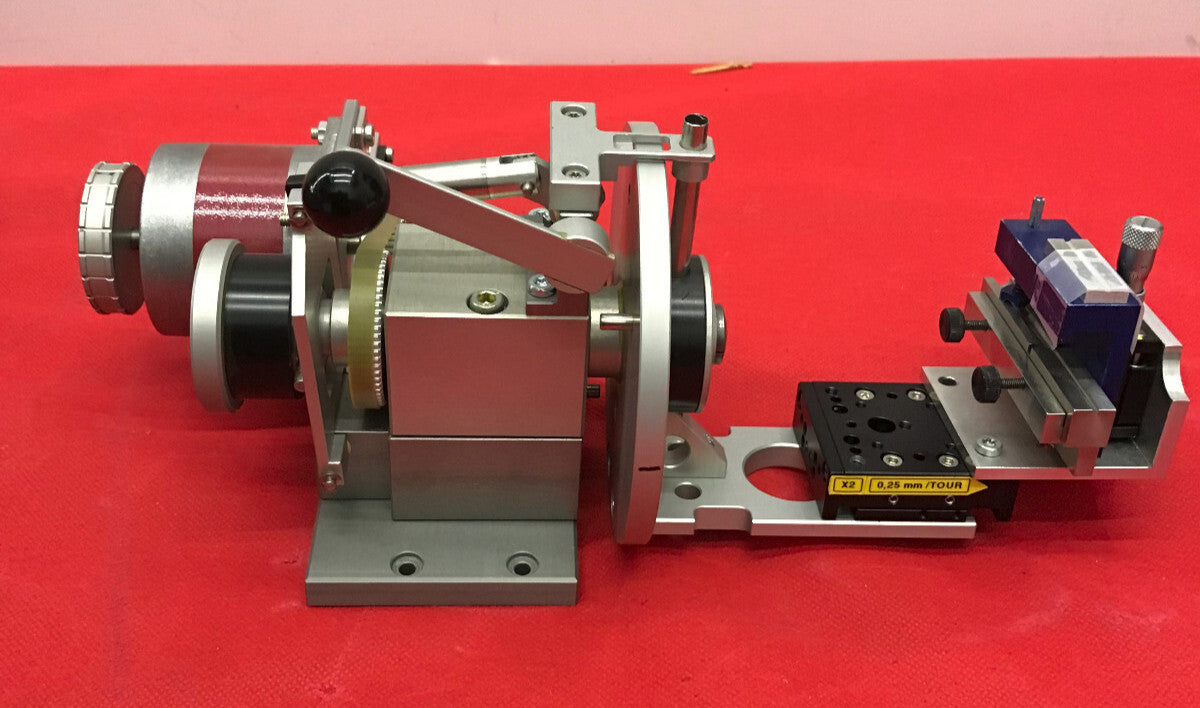 SONCEBOZ 6600R138 COLLETED ROTARY POSITIONER WITH NEWPORT XY STAGE
