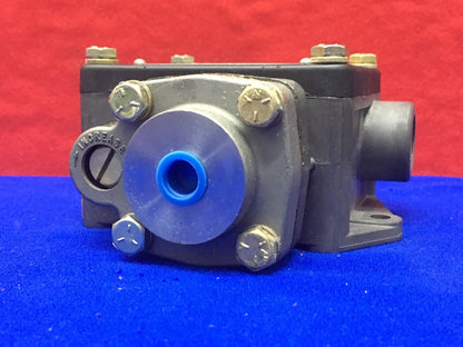TRANSAMERICA DELAVAL BARKSDALE CONTROLS P1X-K600SS-V PRESSURE SWITCH