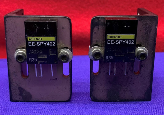 1 Lot Hoeveelheid van 2 - Omron EE-SPY402 / EESPY402 Fotomicrosensor 