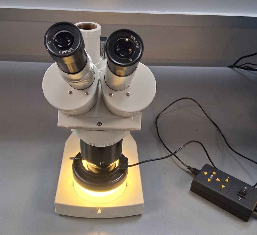 MEIJI EMT TRINOCULAR STEREO MICROSCOPE STAND LED LIGHT Missing Camera, Tube & TV