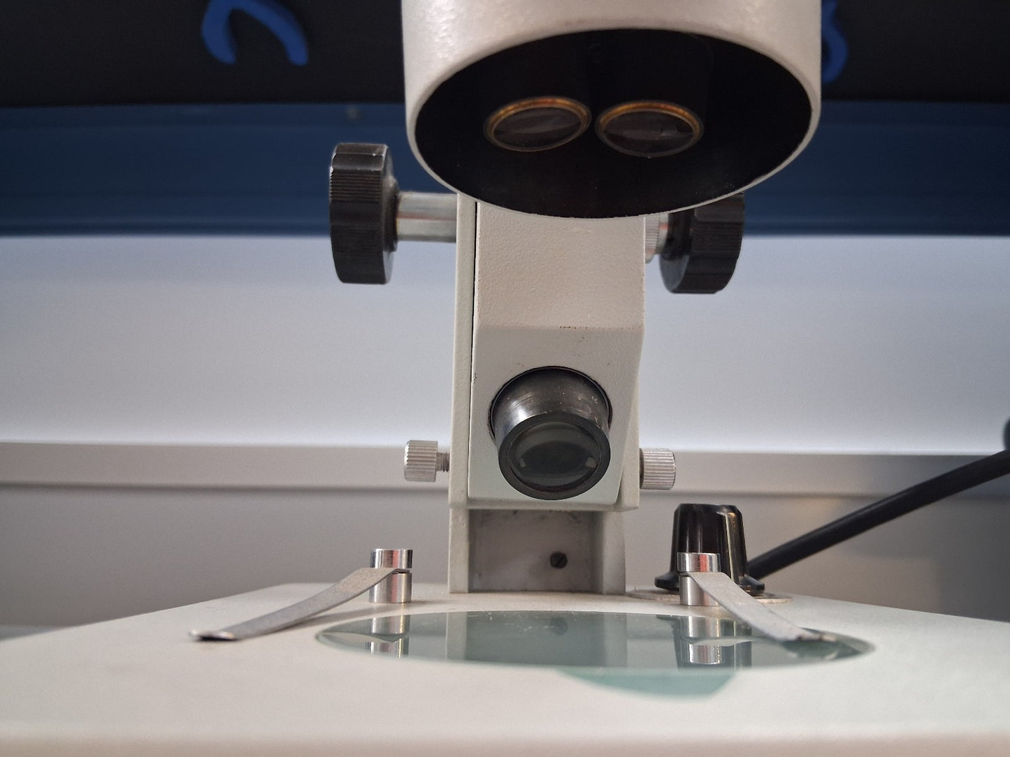 20X -40X STEREO MICROSCOPE WF10X DUAL TOP AND BOTTOM LIGHT