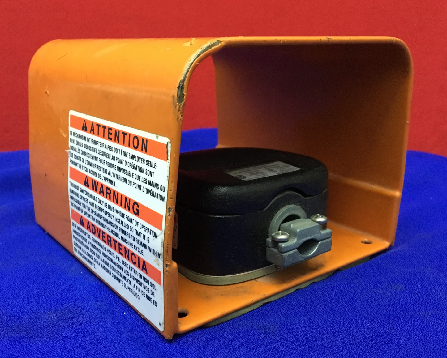 INTERRUPTEUR À PÉDALE LINEMASTER SWITCH CLIPPER 632-S