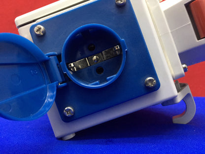 MENNEKES 92915 / DELTA-BOX STECKDOSENKOMBINATION