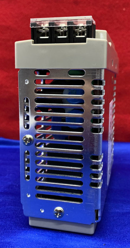 Omron Netzteil S8VS-12024 24VDC 5A