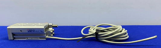SMC MXS8-20 / MXS820 SLIDE TABLE & D-M9PW / DM9PW PROXIMITY SWITCH