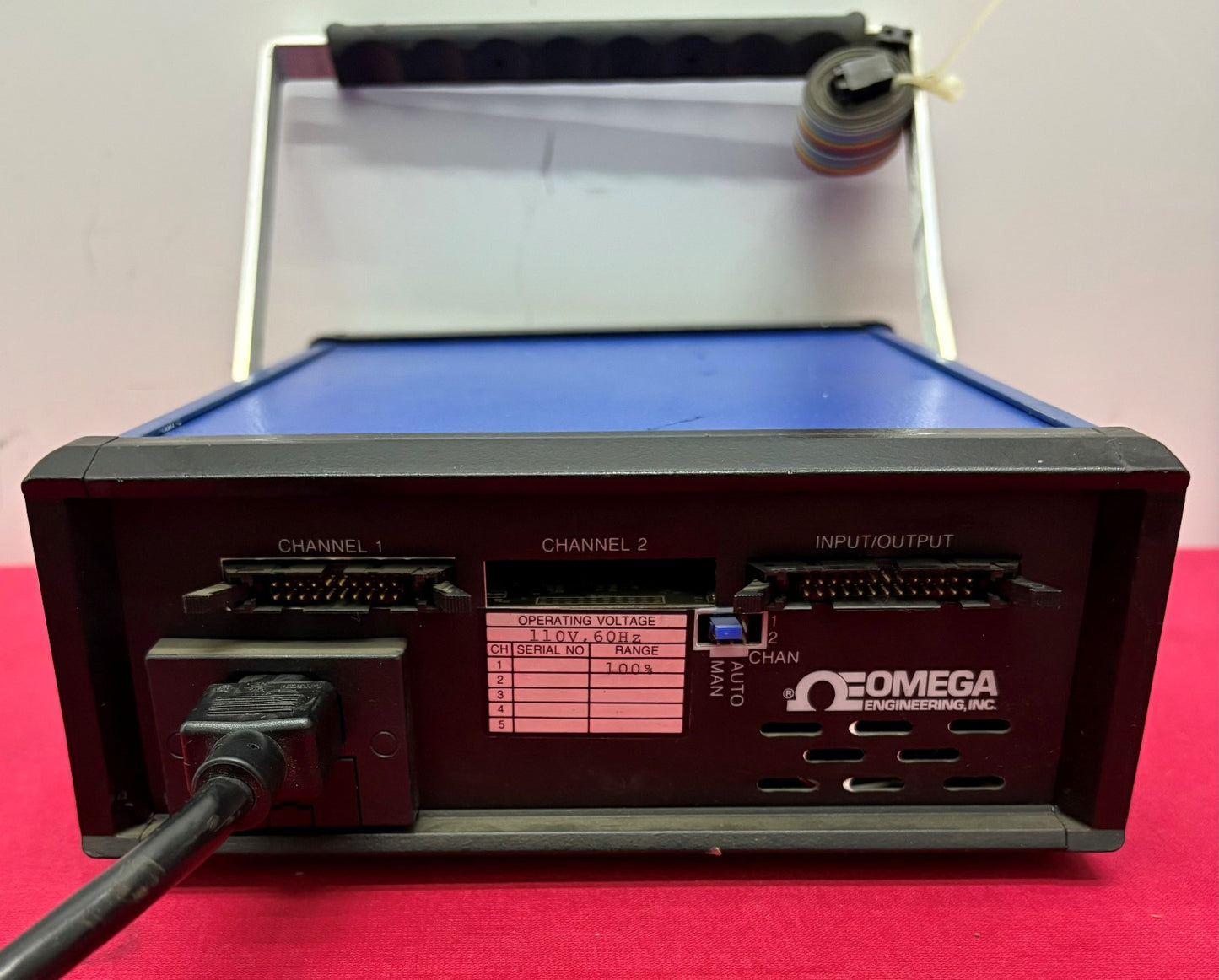OMEGA FMA-DV GAS MASS FLOW CONTROLLER  115V RANGE: 0-100% - FOR PARTS/REPAIR