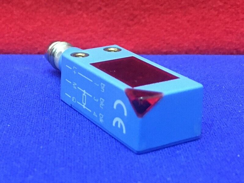 SICK WL4-2F330 / WL42F330、光電式反射型センサー