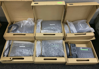 6 téléphones IP Cisco 7910 / 3 blocs d'alimentation seulement