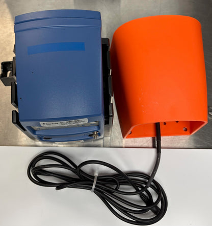 NORDSON EFD ULTIMUS™  I 70170 FLUID DISPENSER w/ FOOT PEDAL