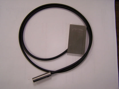 CONJUNTO DE FIBRA ÓPTICA DE 8 CANALES DE 65 MM X 38 MM X 6,9 MM DE GROSOR CABLE DE 1 METRO DE ACERO INOXIDABLE