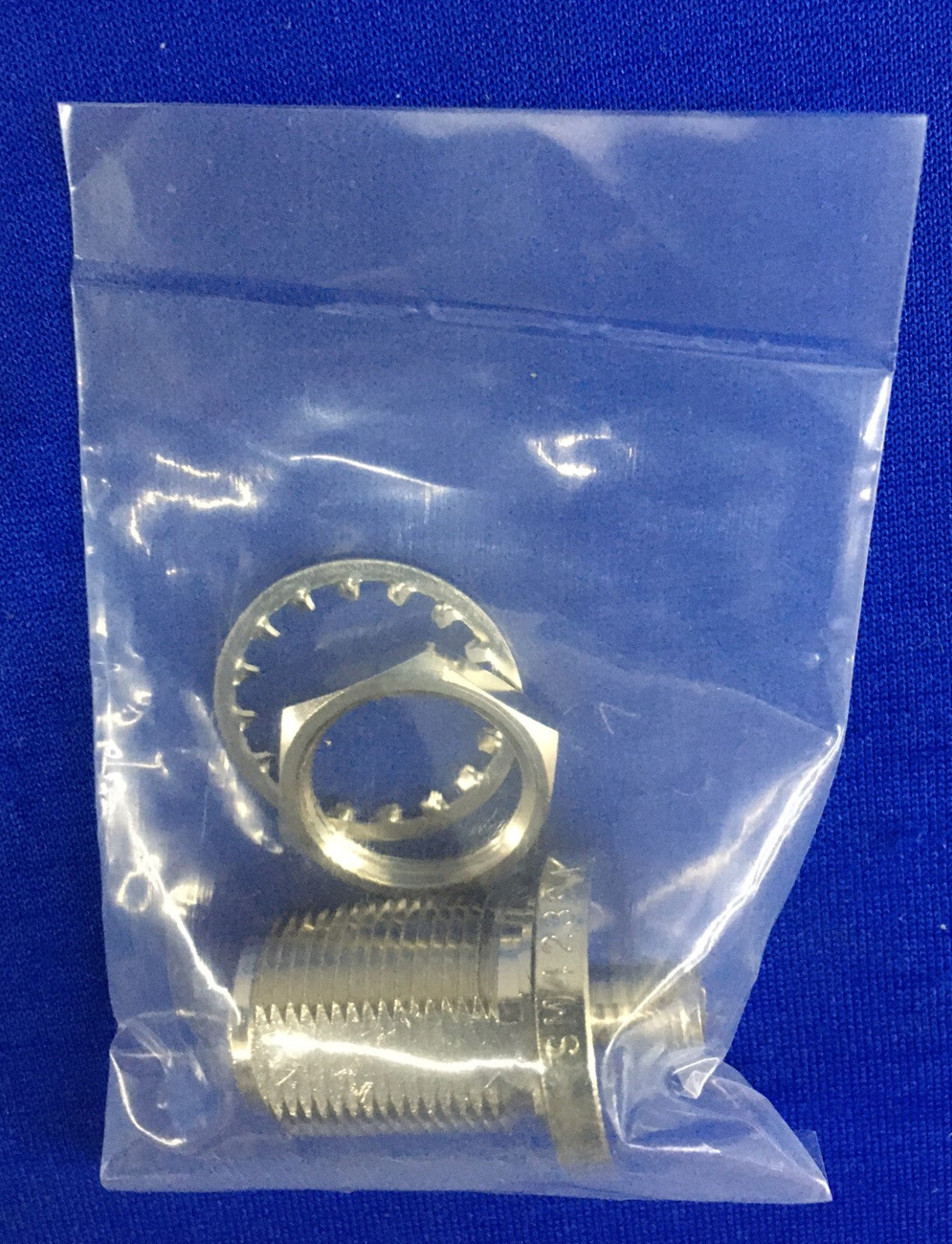 ADAPTADOR DE PASAMANOS SMA HEMBRA A N HEMBRA SM4239A DE SM ELECTRONICS