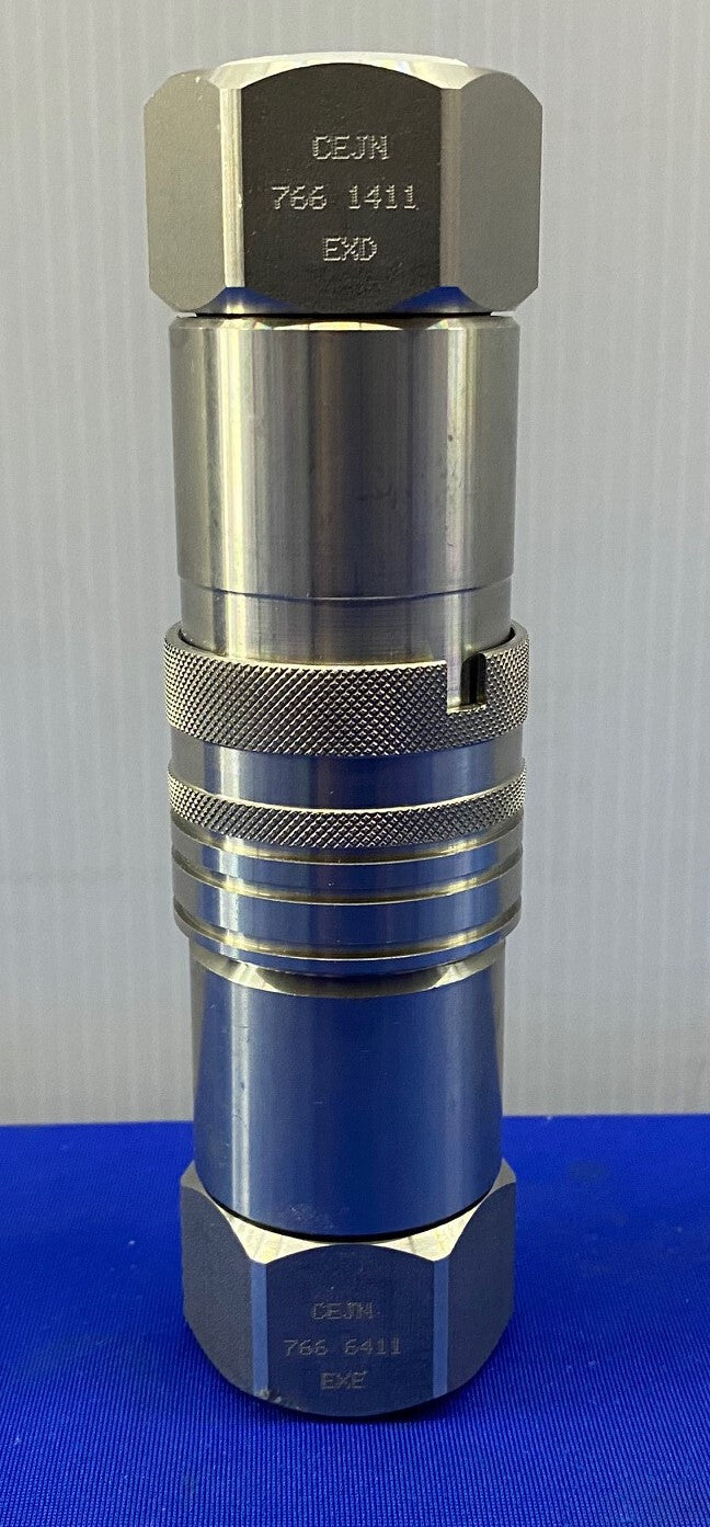 CEJN 766 6411 SS FLAT FACE QUICK-CONNECT COUPLING & NIPPLE  3/4" FEMALE